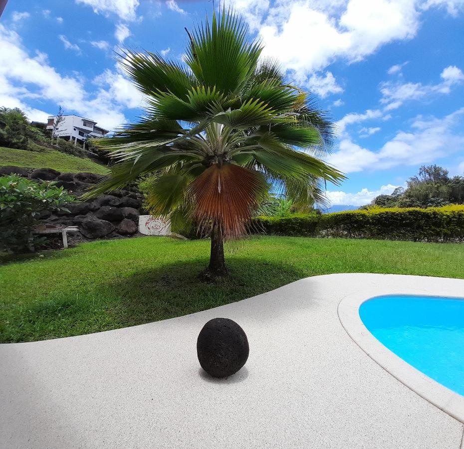 Villa Le Tiki Rouge Punaauia  Exterior foto